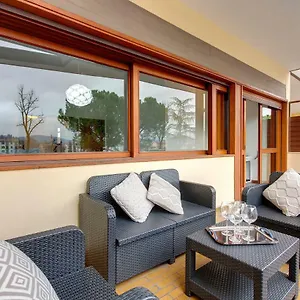 https://lungarno-apartment-florence.it-tuscanyhotel.com